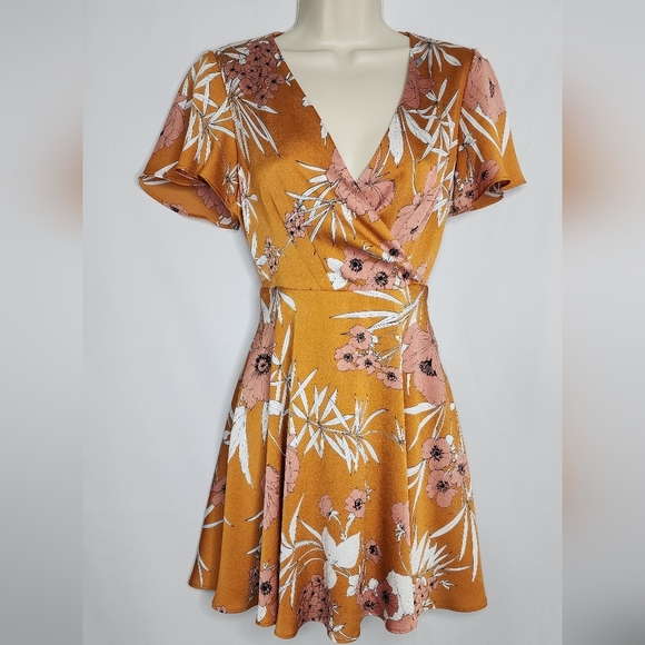Express Orange Floral Mini Summer Dress - Picture 5 of 8